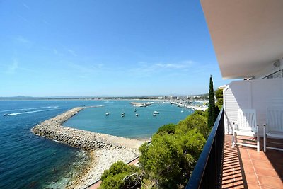 Wohnung in Estartit mit Meeresstrand