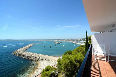 Appartement in Estartit vlakbij het strand