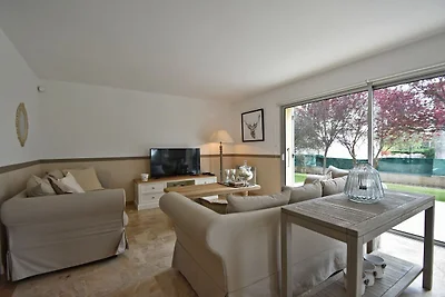 Élégante villa avec piscine privée dans le su...