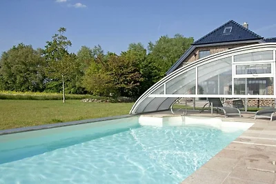 Villa in Boltenhagen mit Schwimmbecken