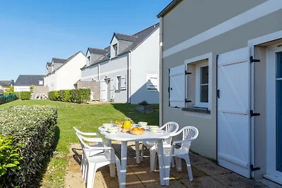 Bretagne Flat, Strand & Pool