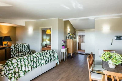 Golden park apartment with terrace