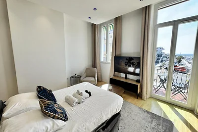 Apartment in Cannes mit Blick auf den Hafen