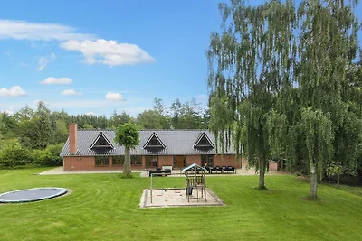 26 persoons vakantie huis in Nimtofte-By...