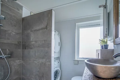 Modern eingerichtetes Ferienhaus für 5 Person...