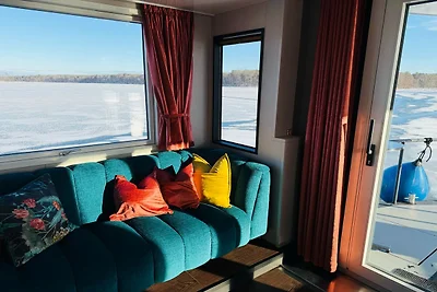 Schwimmendes Ferienhaus in Berlin