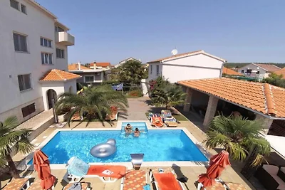 Bračić Premium Apartments with Outdoor Pool a...