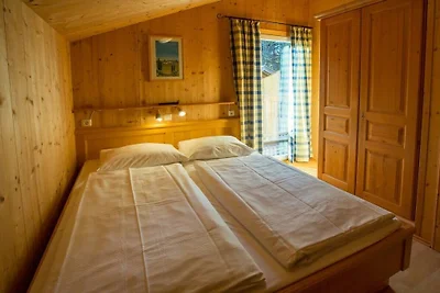 Chalet avec piscine à Annaberg