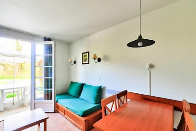 Wohnung in Monflanquin mit Waldblick