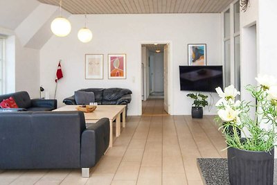 18 Personen Ferienhaus in Ulfborg