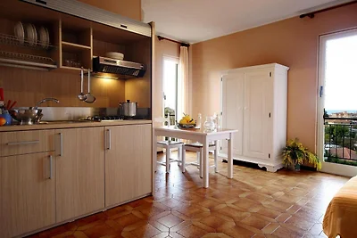 Appartamento a San Bartolomeo Al Mare