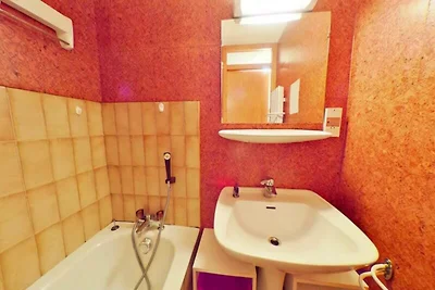 Appartamento nel centro della località con...