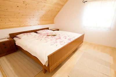 Sunny Two Bedroom Retreat in Beautiful Bizelj...