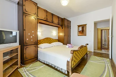 Oreb Dream Apartments - Three Bedroom Apartme...