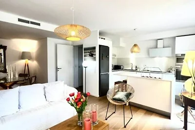 Appartamento ad Antibes con Piscina