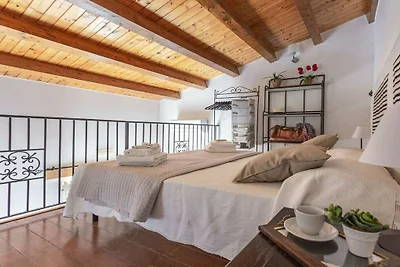 Salomone Apartment 15 with terrace
