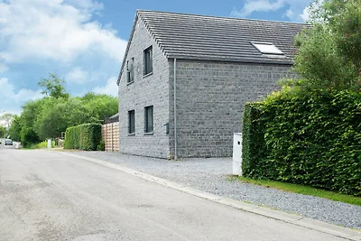 Villa in Durbuy nahe Wald und Fluss