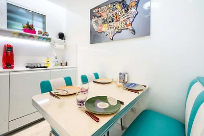 Apartment in La Californie mit Meerblick