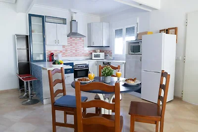 Modernes Ferienhaus in Almeria mit Pool