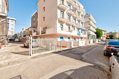 Modernes Appartement in Rimini mit Parkplatz