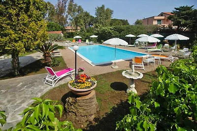 Wohnung in Loano mit Garten