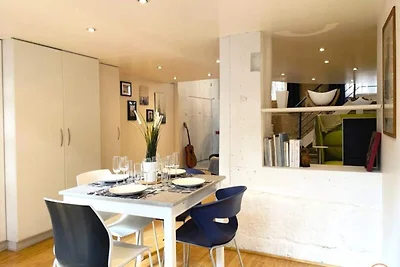 Parkplatz im Loft des Künstlers