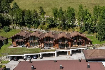 Chalet alpino con balcone e sauna