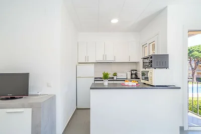 Apartment mit 2 Schlafzimmern und Poolblick