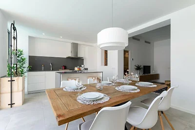 Villa mit privater Terrasse