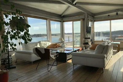 Ferienhaus in Sibiril mit Schwimmbecken