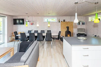 10 Personen Ferienhaus in Løgstør-By Traum