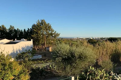 Villa in Moncarapacho mit Schwimmbecken