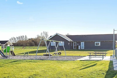30 Personen Ferienhaus in Bogense