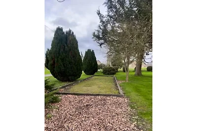 Casa con una camera da letto a Plouasne