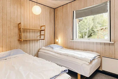 6 Personen Ferienhaus in Væggerløse-By Traum