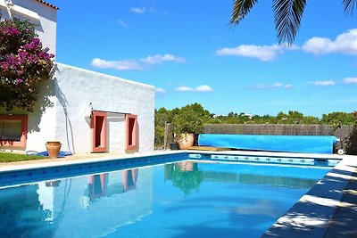 Exclusieve Ibiza-villa met tuin en...