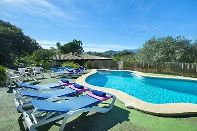 Villa in Pollensa mit Schwimmbecken