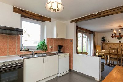 Gemütliches Ferienhaus in Sainte-Ode mit...