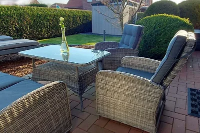 Ferienhaus in Hage mit Schwimmbecken