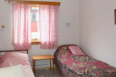 6 Personen Ferienhaus in Sandhornøy