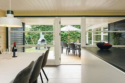 10 Personen Ferienhaus in Væggerløse-By Traum