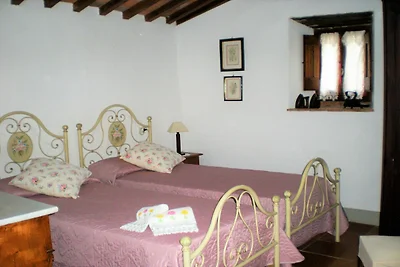 Boerderij in Cortona met zwembad