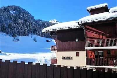 Apartment für 4 Personen im Bergstil, Dorfzen...