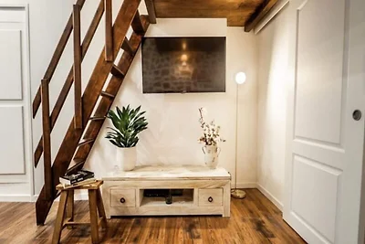 Joli Studio Climatise Vieil Antibes