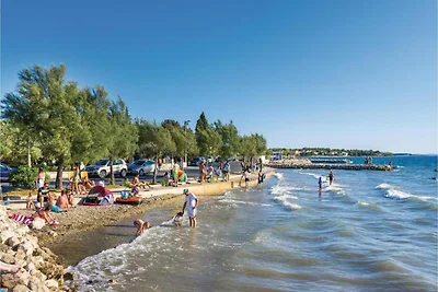 Studio in Raslina nahe Krka und Strand