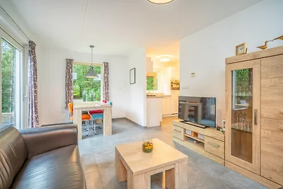 Geschmackvoll und modern eingerichteter...