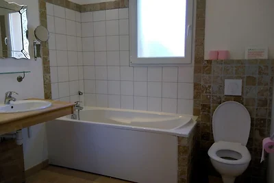 Gemütliche Villa mit Pool