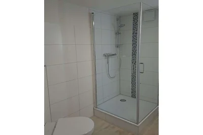Strandbad40, EG, Stützle