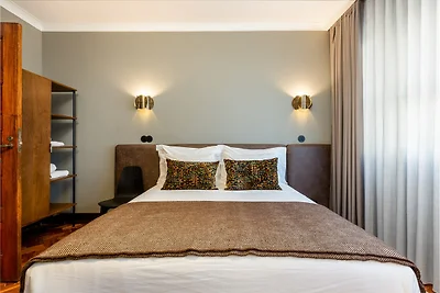 Spazioso appartamento con 4 camere da letto a...