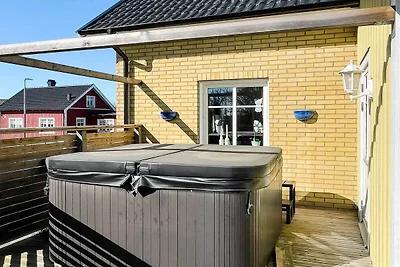 Familievilla met bubbelbad in Ronneby